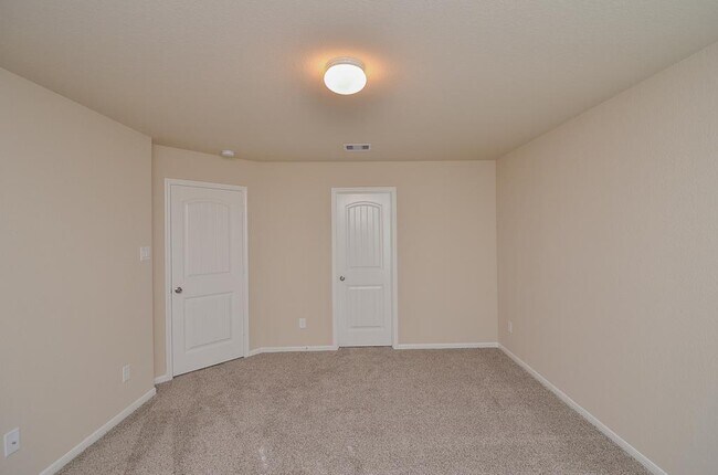 Building Photo - 29211 Vernon Forest Ct
