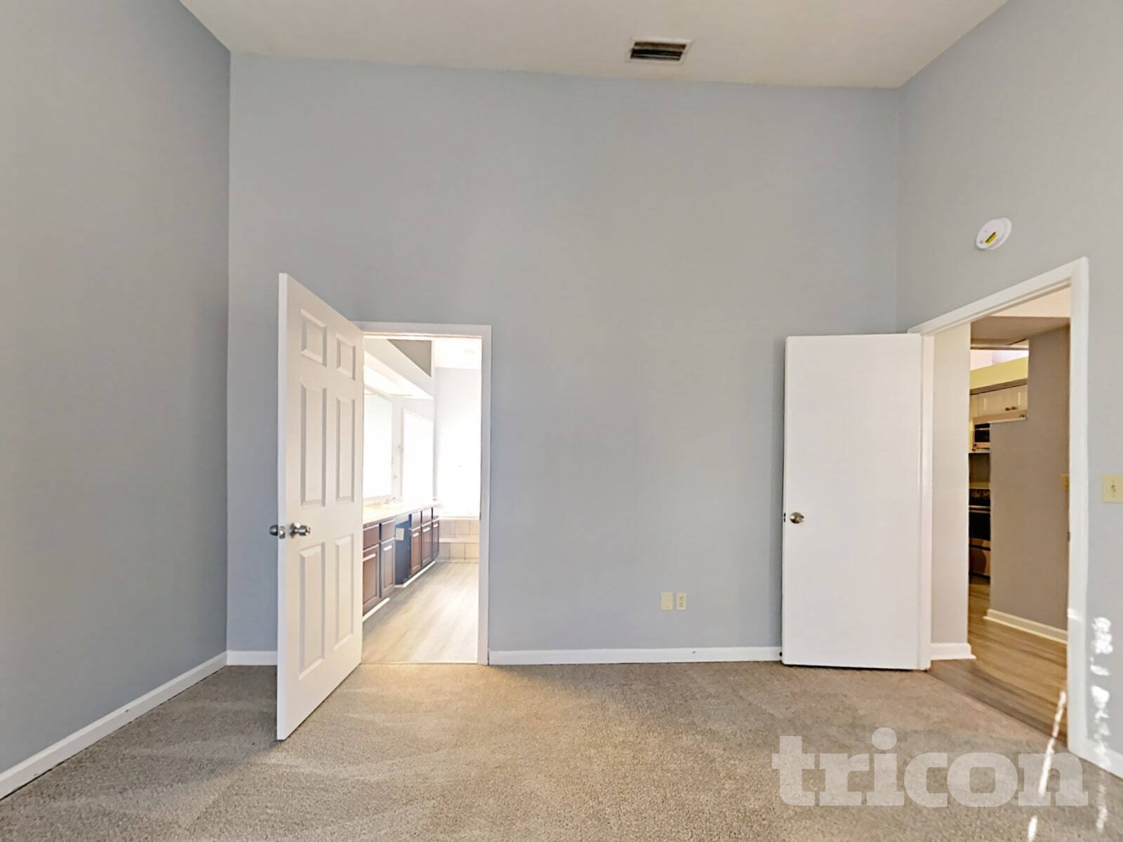 Building Photo - 2913 James Melvin Dr