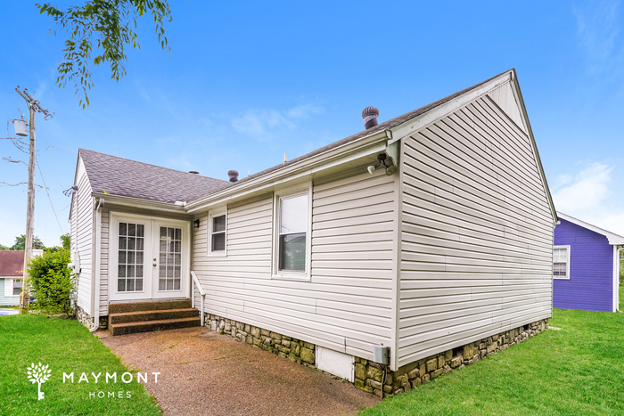 Building Photo - 707 Heritage Square Dr