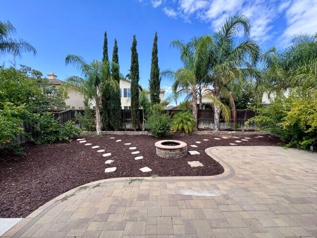 Building Photo - 4 bedroom Tierra Shores home for LEASE in ...