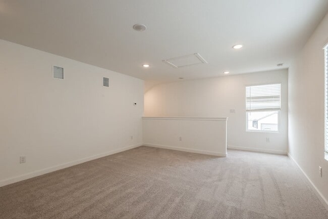 Building Photo - 11742 Carolina rose