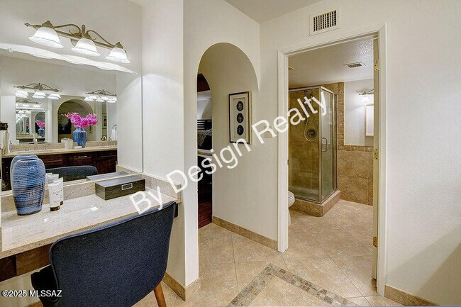Building Photo - 1200 E Paseo Pavon