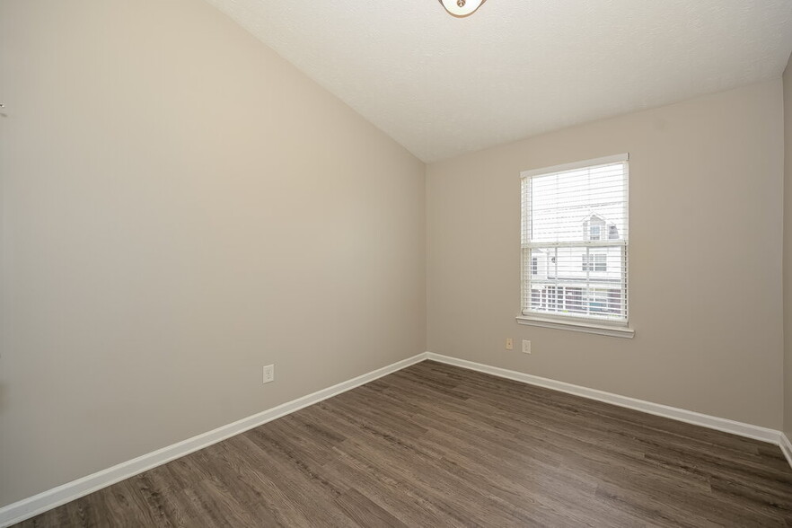 Building Photo - 3007 RG Buchanan Dr