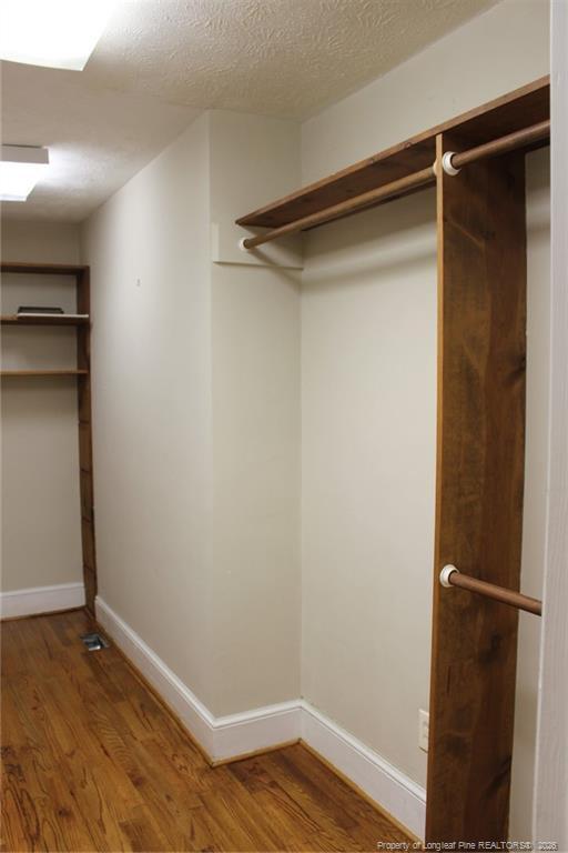 Building Photo - 236 Pinecrest Dr
