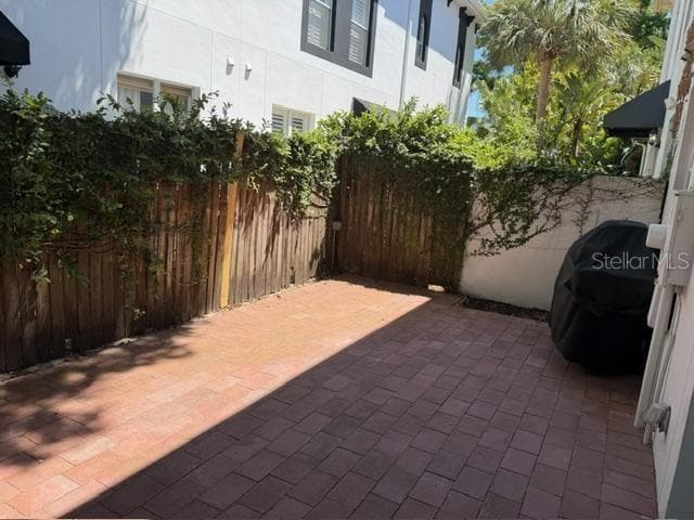 Building Photo - 409 S Westland Ave