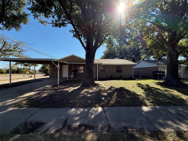 Building Photo - 2300 Rose Marie Dr