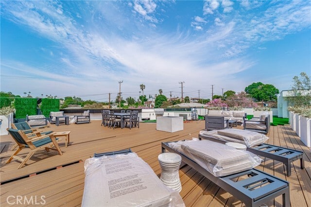 Building Photo - 2828 London St