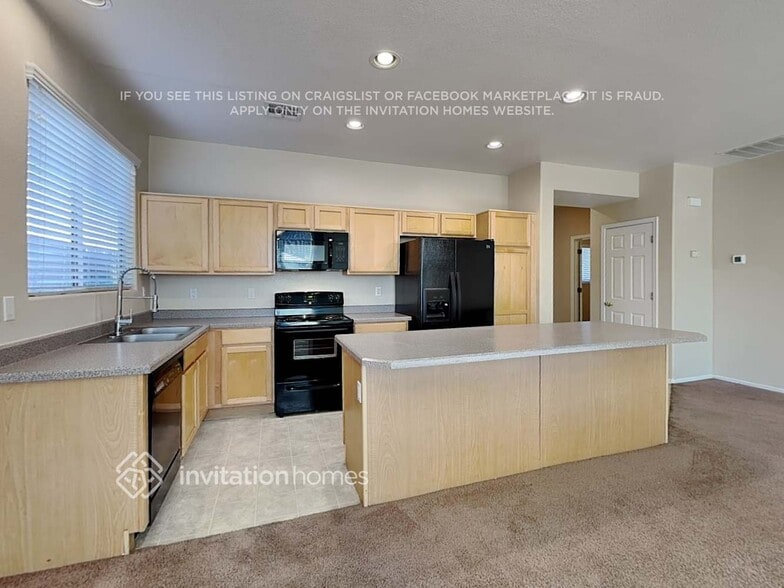 Building Photo - 7025 E Keats Ave