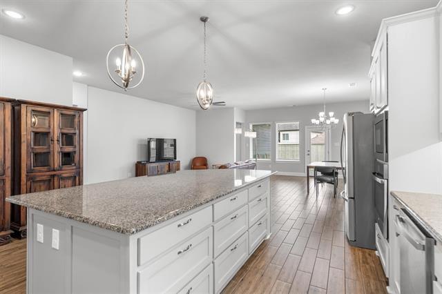 Building Photo - 2304 Clancy Dr