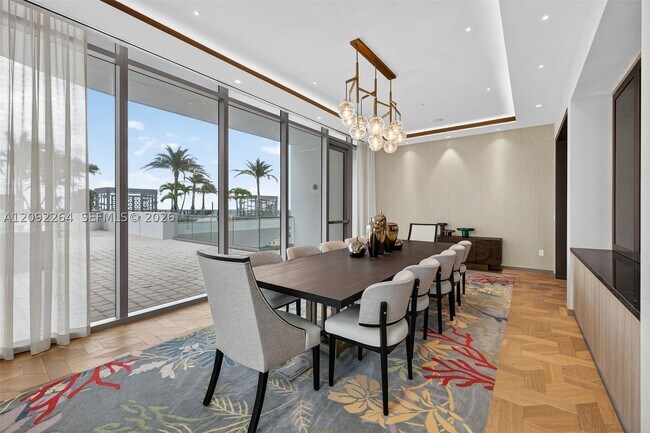 Building Photo - 153 N Seabreeze Blvd