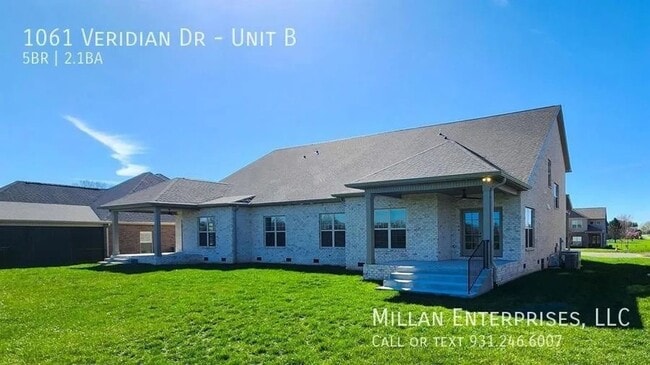 Building Photo - 1061 Veridian Dr