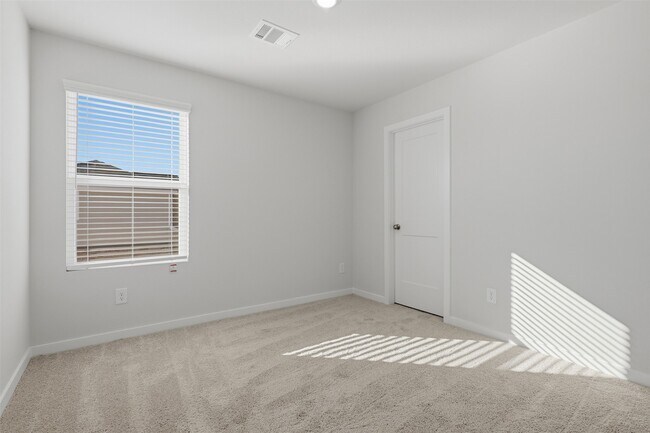 Building Photo - 211 Brazen Forest Trl