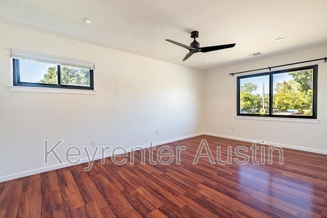 Building Photo - 7501 Daugherty St