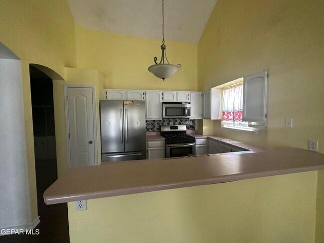 Building Photo - 408 Hadley Pl