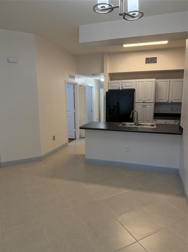 Building Photo - 3340 Palomino Dr