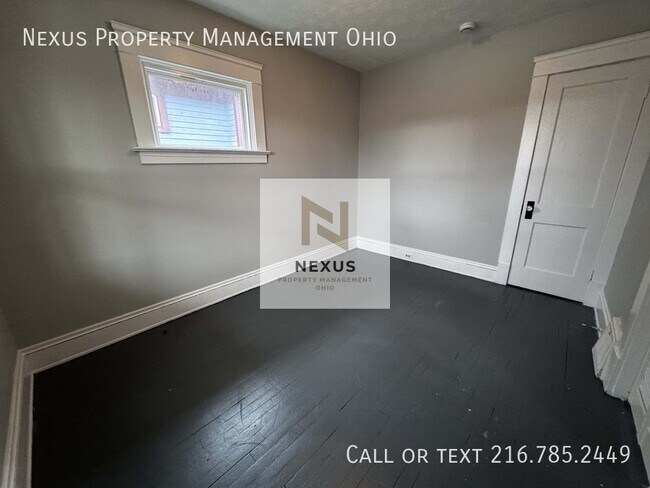 Building Photo - 10008 Mt Auburn Ave