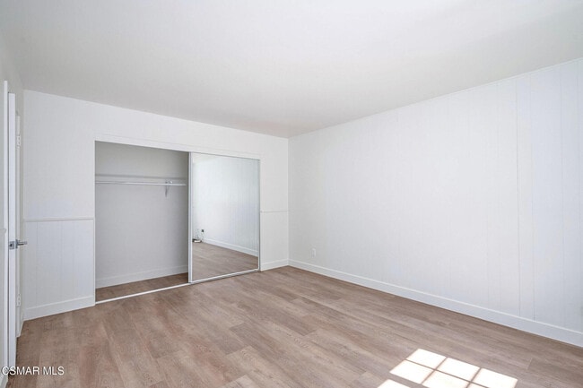 Building Photo - 1623 Elmsford Pl