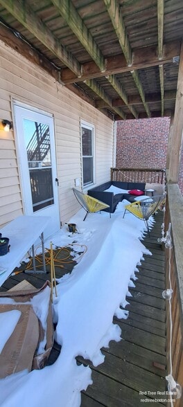 Unit 2 - 143 Hillside St