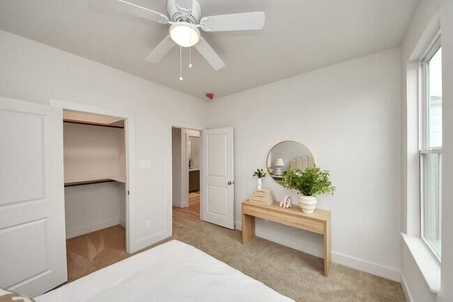 Building Photo - 5218 Burress Springs Ln