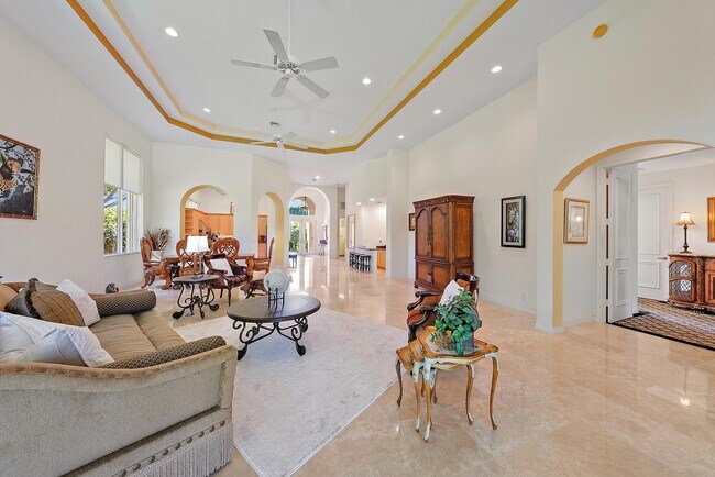 Building Photo - 7713 Sandhill Ct