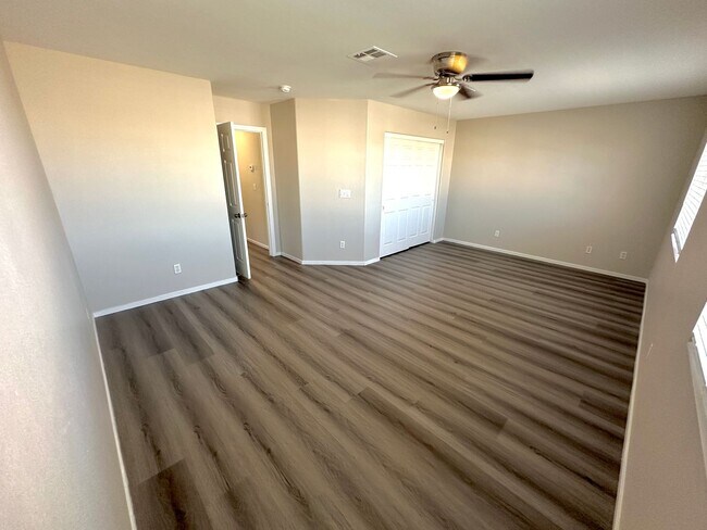 Building Photo - 9317 Hidden Harbor Ave