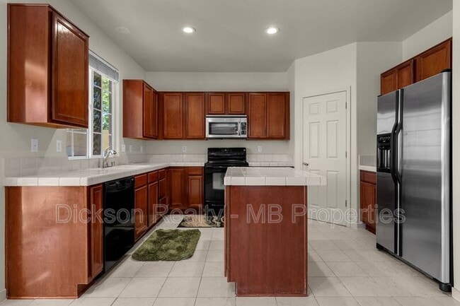 Building Photo - 2447 Anqua Dr