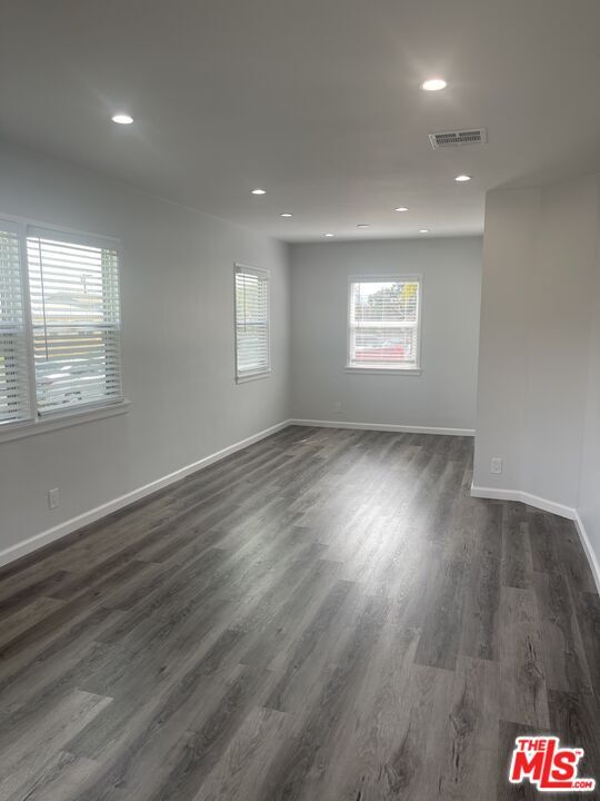 Building Photo - 2655 N Frederic St