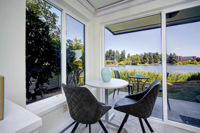 Building Photo - 1 bedroom in Seattle WA 98133