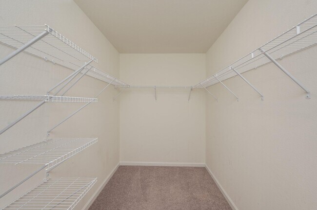 Building Photo - 4378 Jitterbug St