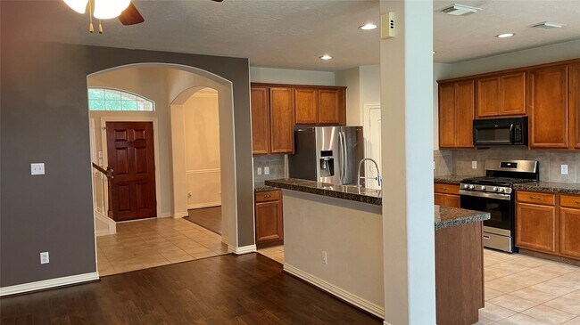 Building Photo - 3518 Ewing Dr