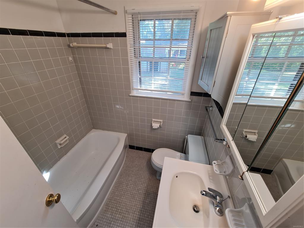 Building Photo - 959 Green Ridge Ct