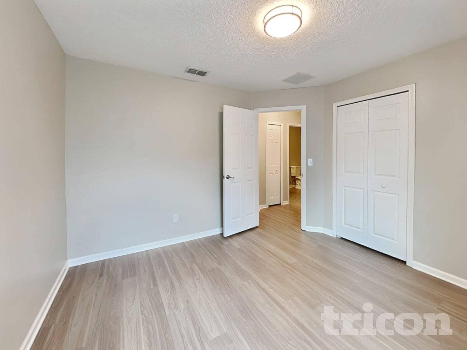 Building Photo - 621 Birchbark Trail