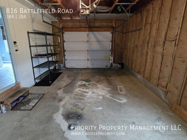 Building Photo - 3BR 2BA Single Family Home, Ft Defiance