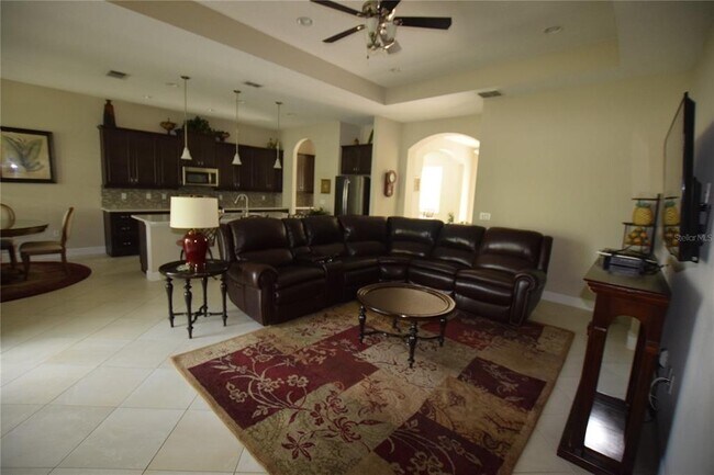 Building Photo - 132 Amanthus Ct