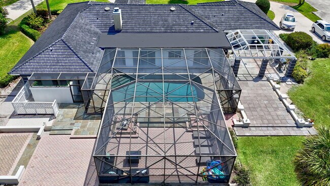 Building Photo - 12231 Areaca Dr