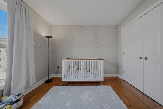 Building Photo - 1707 Summer St