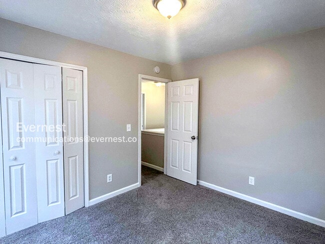 Building Photo - 2743 Da Vinci Crescent