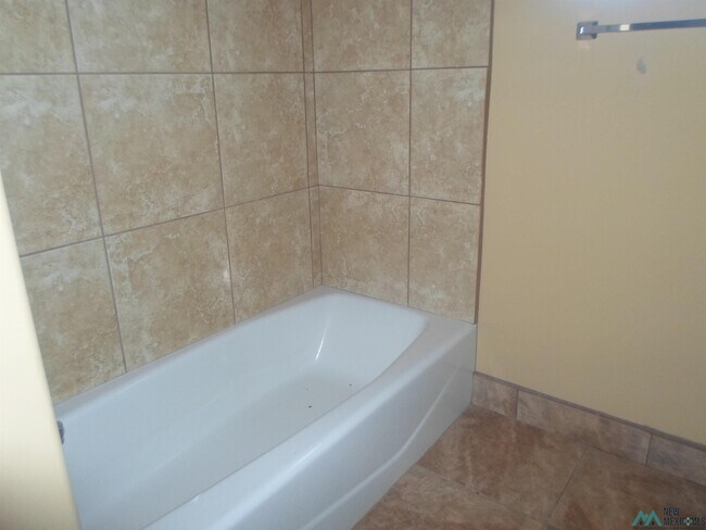 Building Photo - 9345 Lucca Rd SW