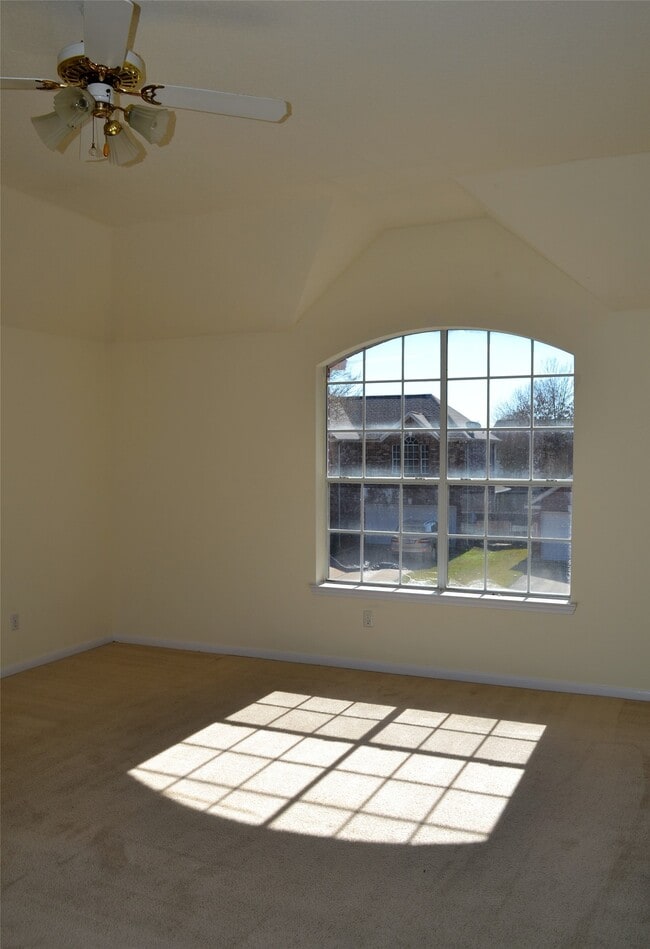 Building Photo - 21718 Bay Palms Dr