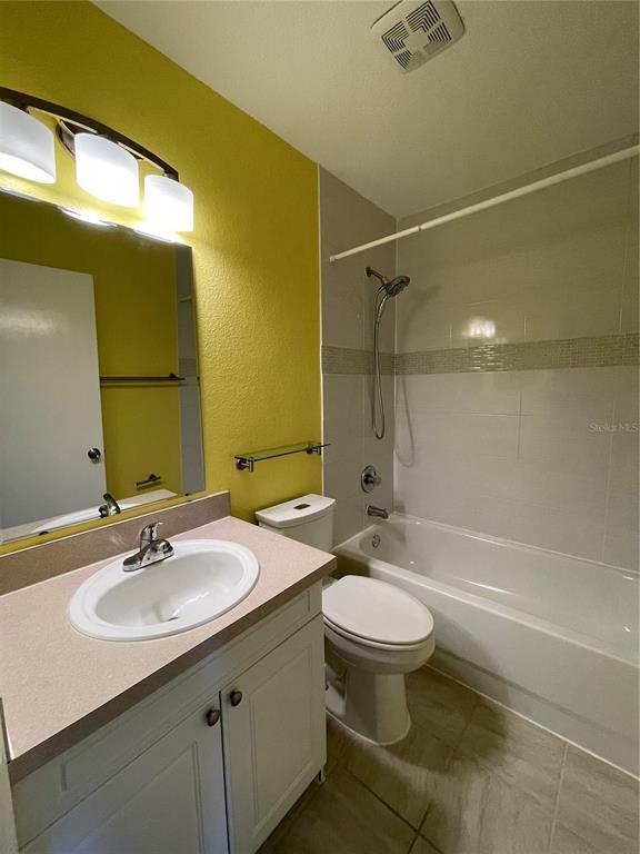 Building Photo - 343 Caribbean Dr