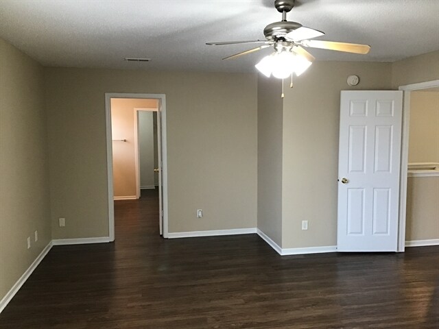 Building Photo - 8838 Squire Boone Ct