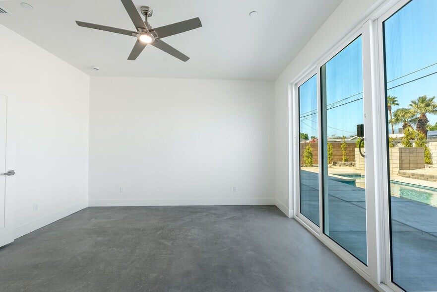 Building Photo - 416 Rosa Parks Rd