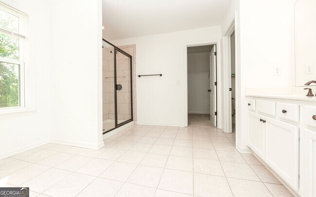 Building Photo - 5575 Coltman Dr
