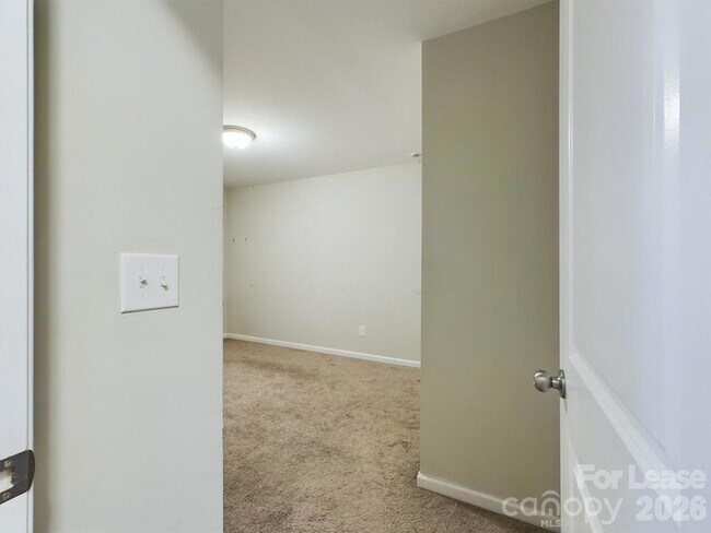 Building Photo - 6624 Berewick Commons Pkwy