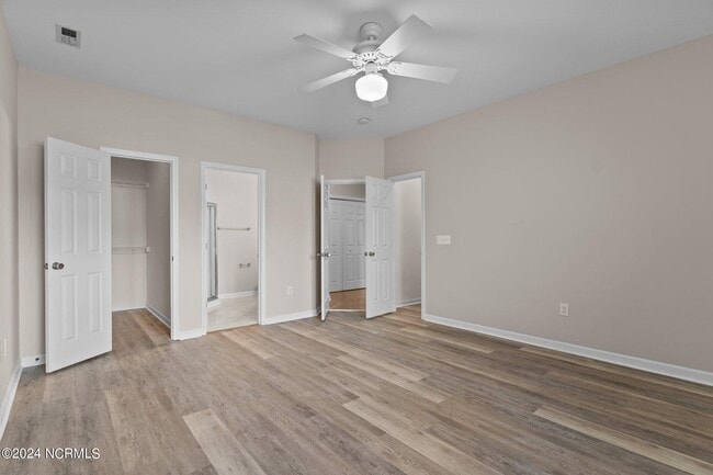Building Photo - 903 Shelton Ct