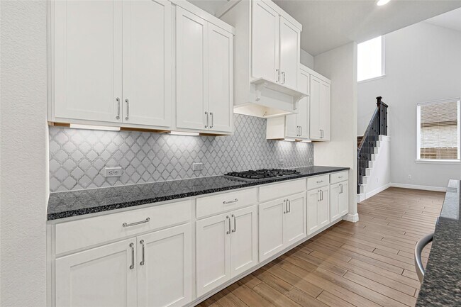 Building Photo - 9339 Galloway Wds Trl