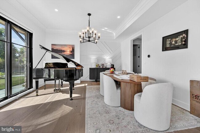 Building Photo - 1218 Karig Pl
