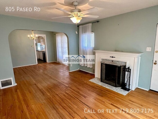 Building Photo - 805 Paseo Rd
