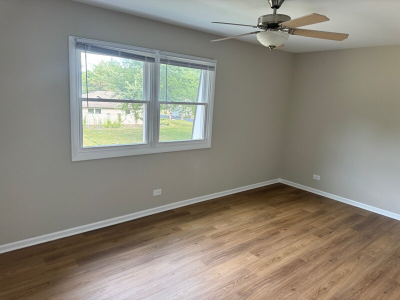 Building Photo - 2605 Oriole Ln