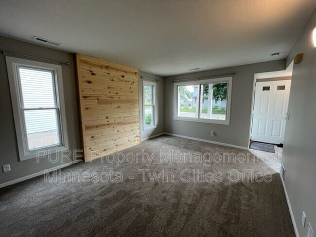 Building Photo - 9276 Indian Blvd S